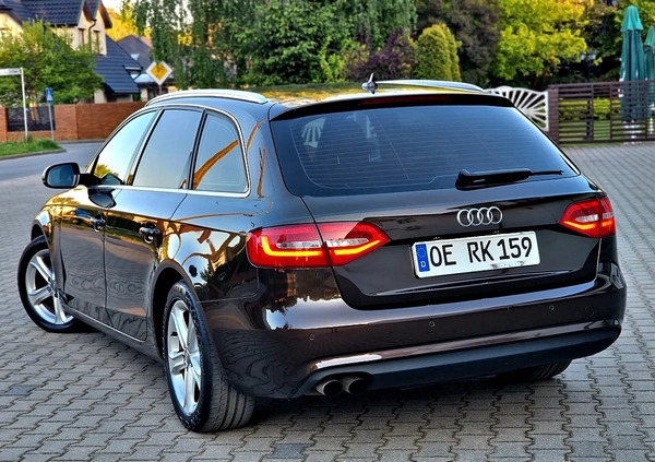 Audi A4 cena 44900 przebieg: 270000, rok produkcji 2013 z Wąchock małe 781